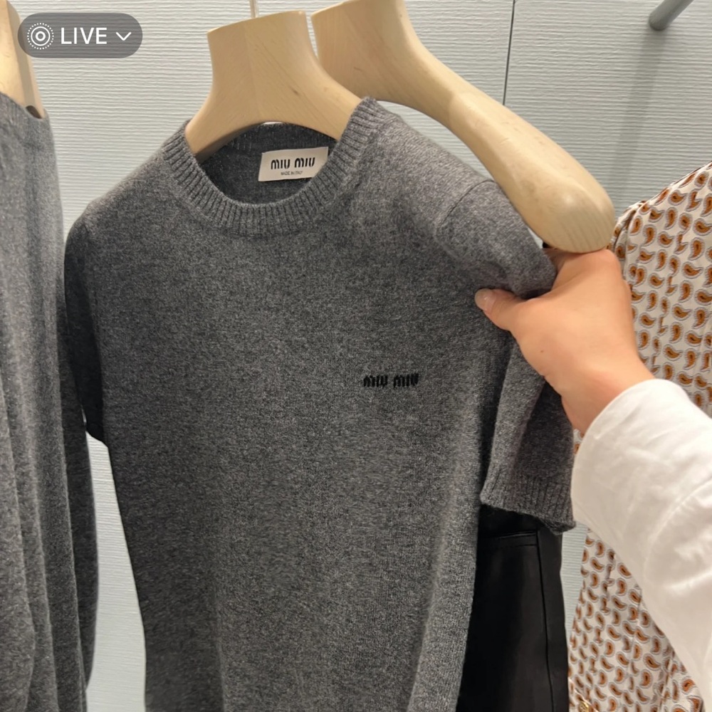 Miu Miu Cashmere sweater It38 - Picture 4 of 4